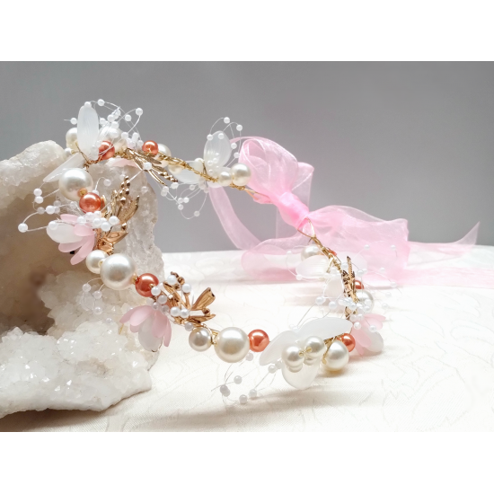 Květinový věneček do vlasů s růžovou stuhou C123