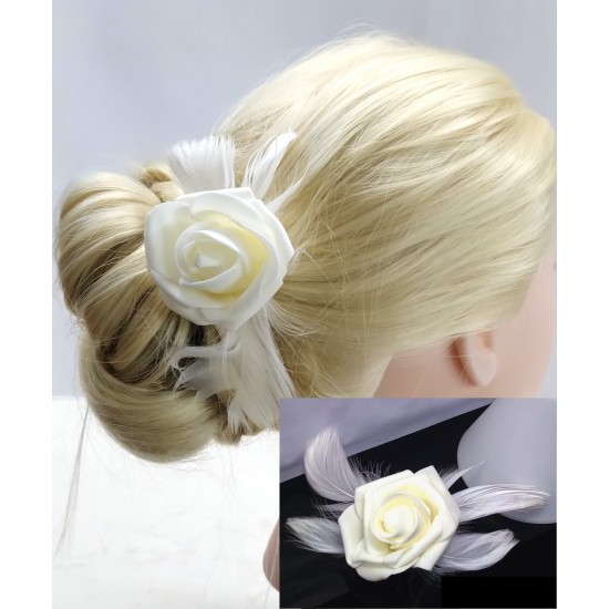 Brož 2v1 růžička s pírky smetanová BR028