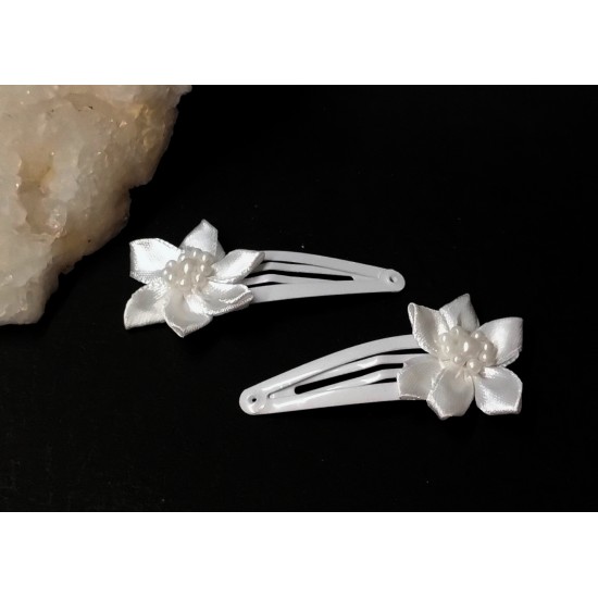 Dětské prolamovací sponky bílý Kvítek saténový (sada 2ks) PR018